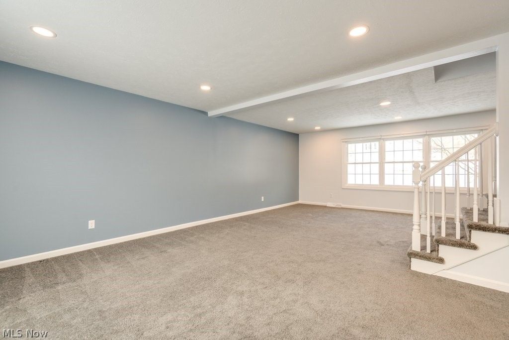 Photo of 9408 Fairfield Drive, Twinsburg, OH 44087 (MLS # 5188289)