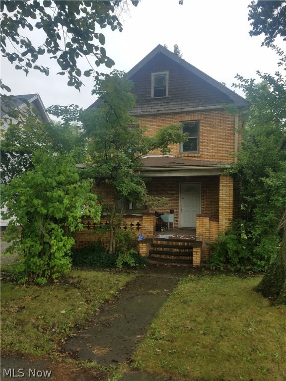 Lots of potential & tons of living space. Cash only purchase!