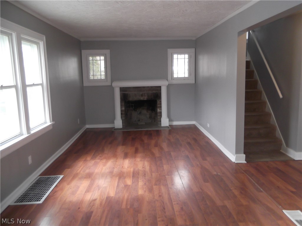 East Lawn - Residential Lease