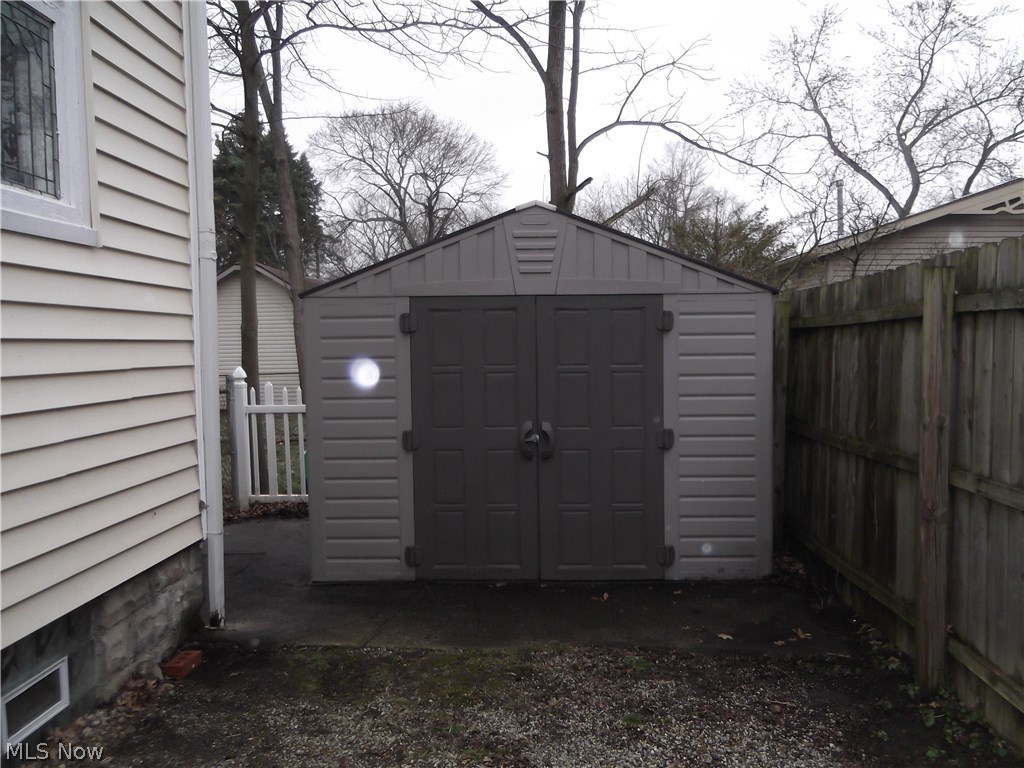 East Lawn - Residential Lease