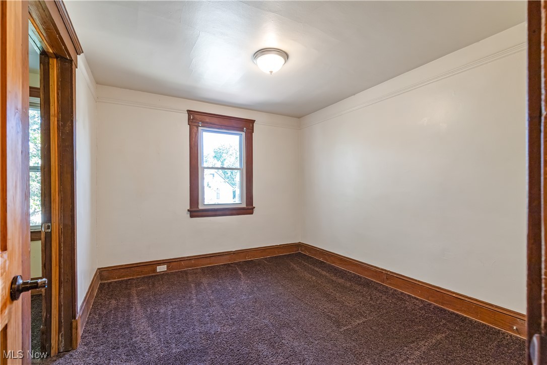 2084 W 104th Street