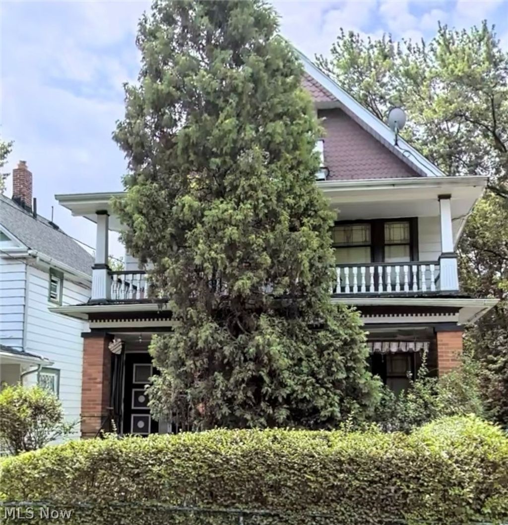 Photo of 10904 Morison Avenue, Cleveland, OH 44108 (MLS # 5206813)