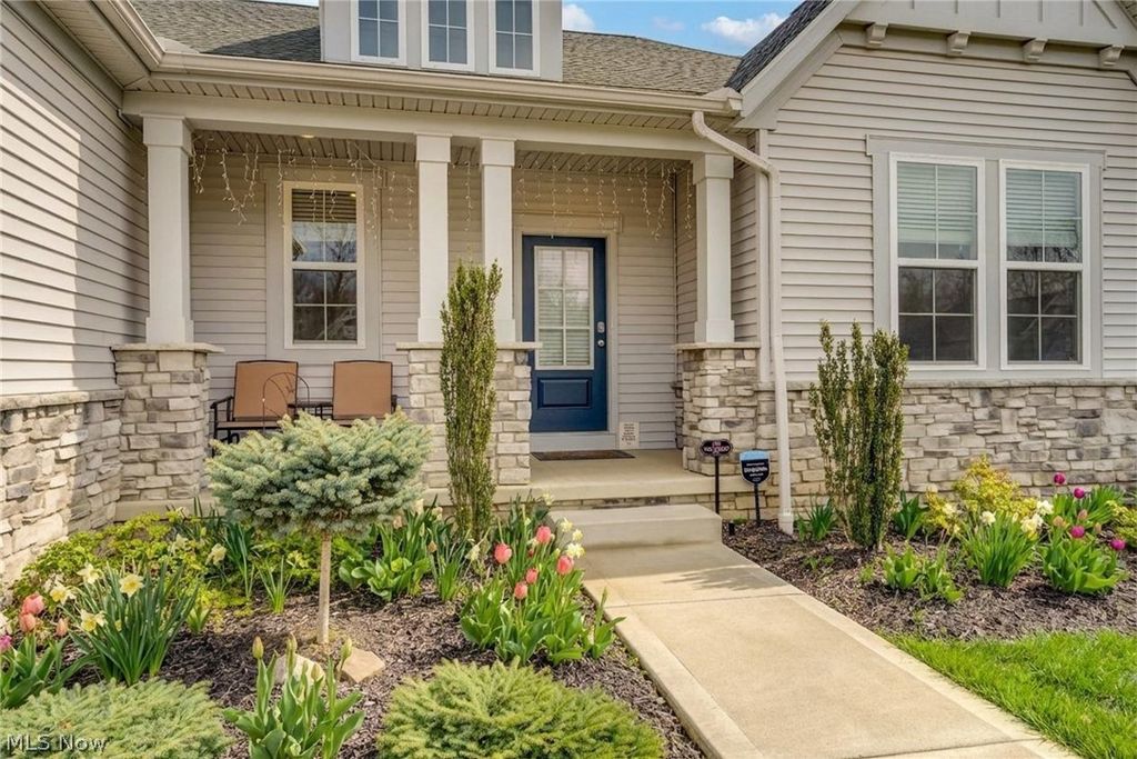 Photo of 2848 Galway Drive, Brunswick Hills, OH 44212 (MLS # 5194141)