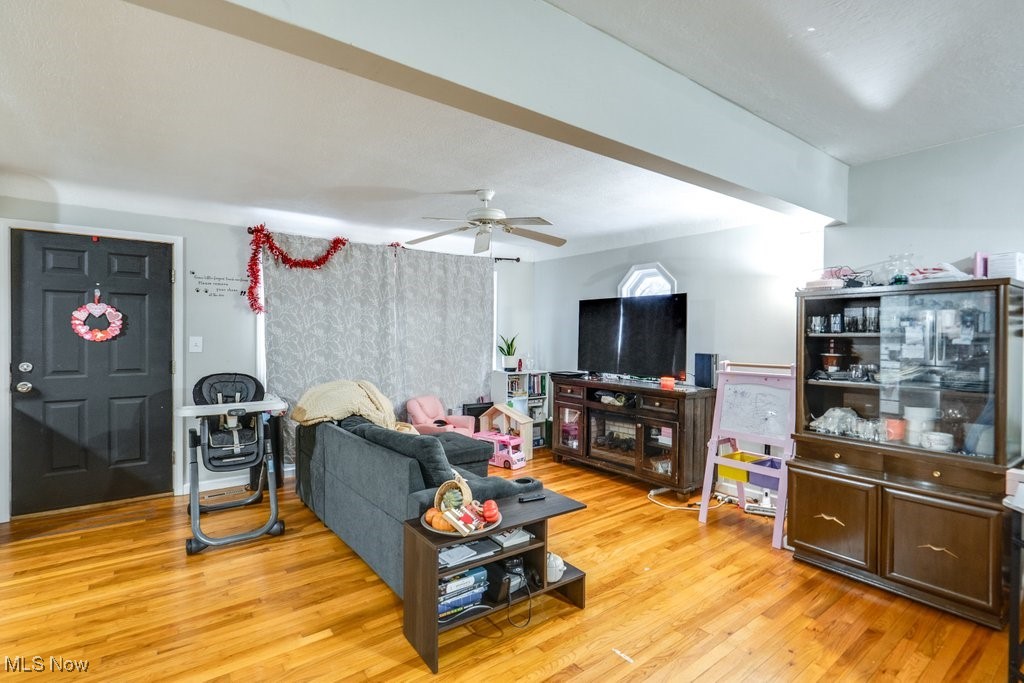 5811 Belmere Drive, Parma, Ohio image 18