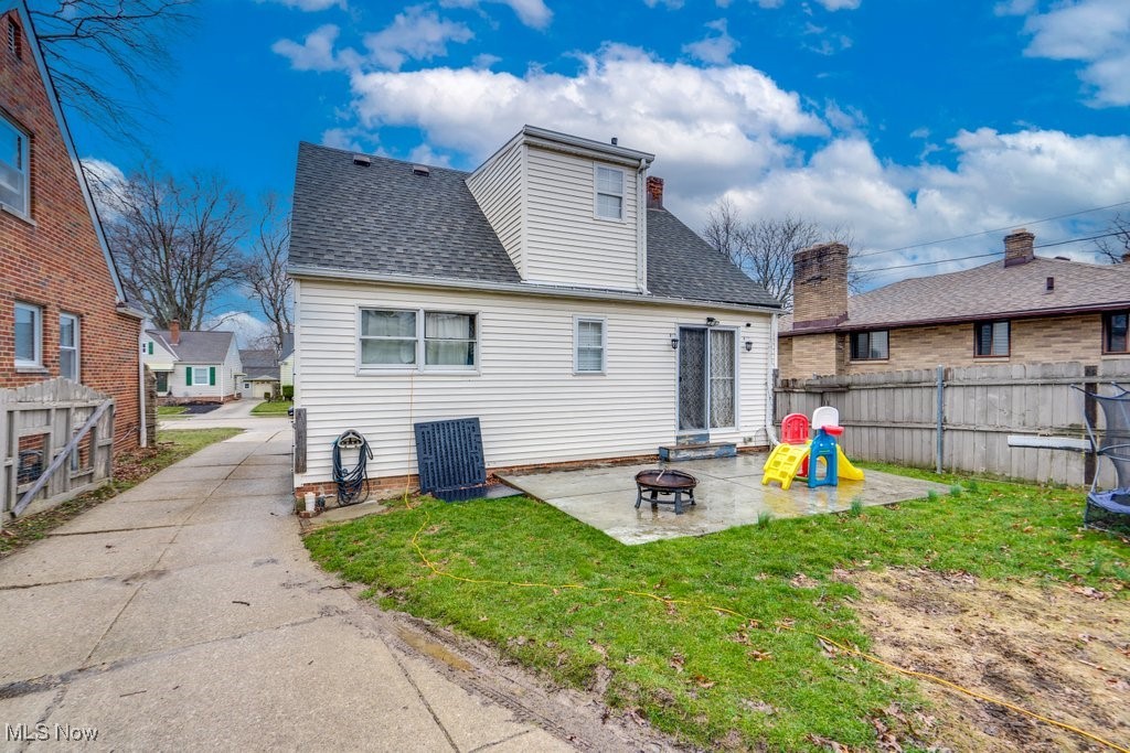 5811 Belmere Drive, Parma, Ohio image 5