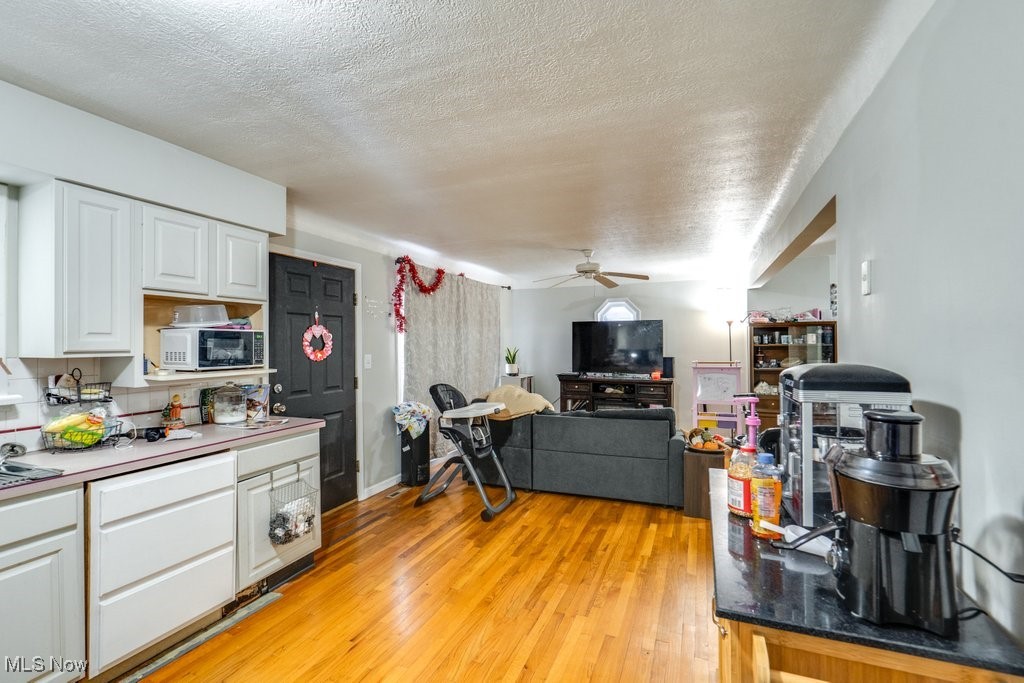 5811 Belmere Drive, Parma, Ohio image 15