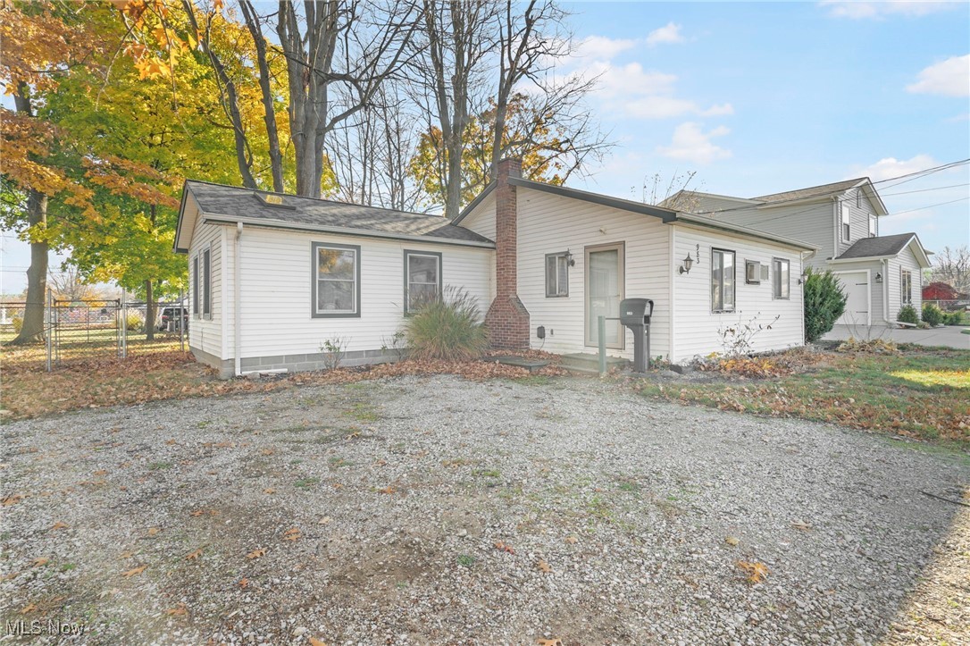 983 Peach Boulevard, Willoughby, Ohio image 3