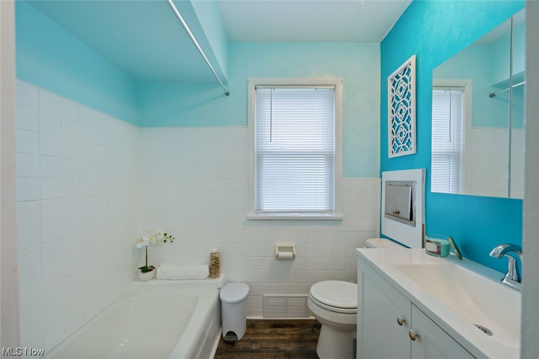 Town & Suburb Dev Cos Resub - Residential