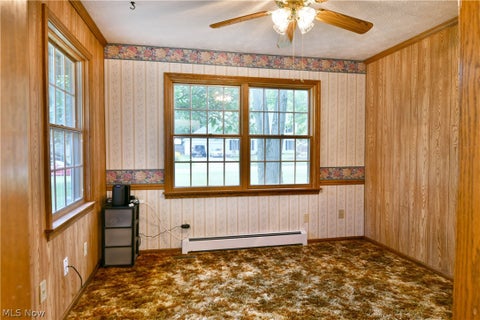 Tiny photo for 211 Fox Run, Cortland, OH 44410 (MLS # 5240234)