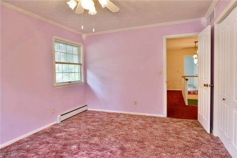 Tiny photo for 211 Fox Run, Cortland, OH 44410 (MLS # 5240234)