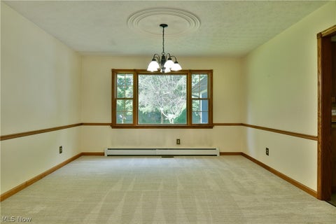 Tiny photo for 211 Fox Run, Cortland, OH 44410 (MLS # 5240234)