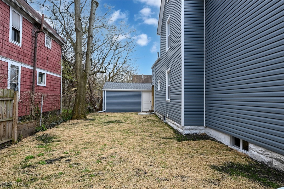 138 Shelby Avenue, Akron, Ohio image 43