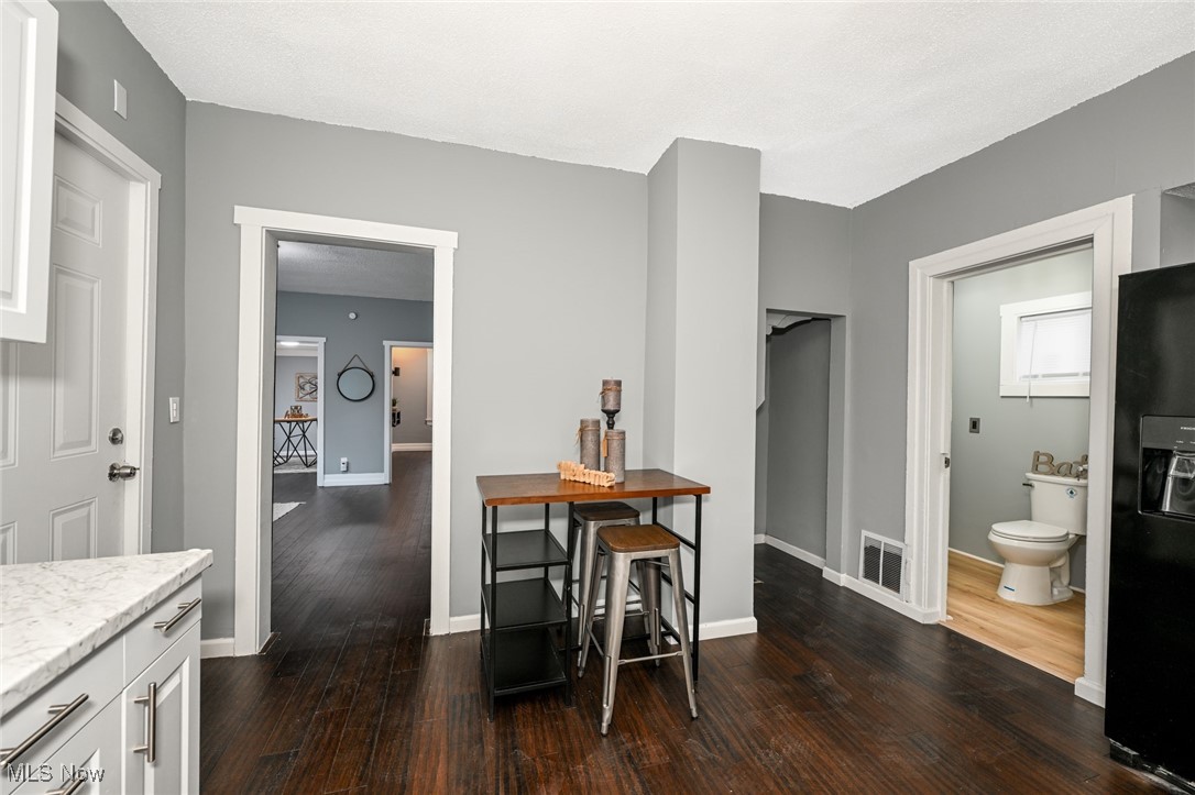 138 Shelby Avenue, Akron, Ohio image 10