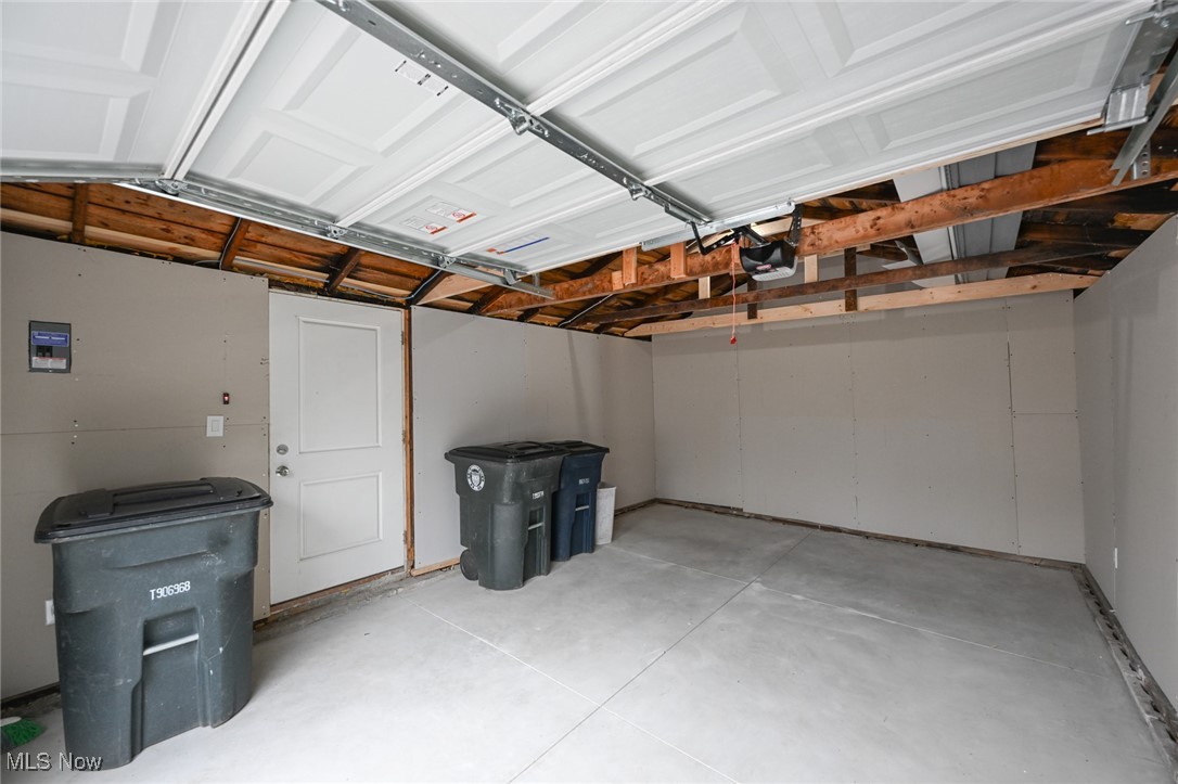 138 Shelby Avenue, Akron, Ohio image 39