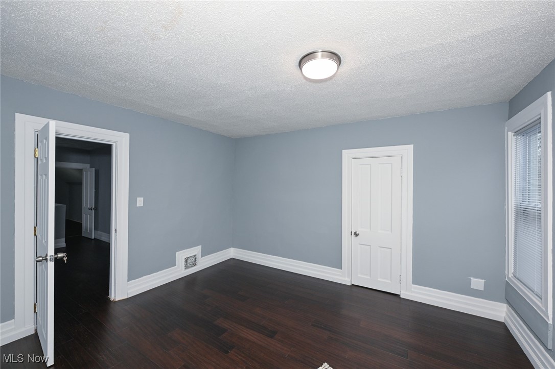138 Shelby Avenue, Akron, Ohio image 20