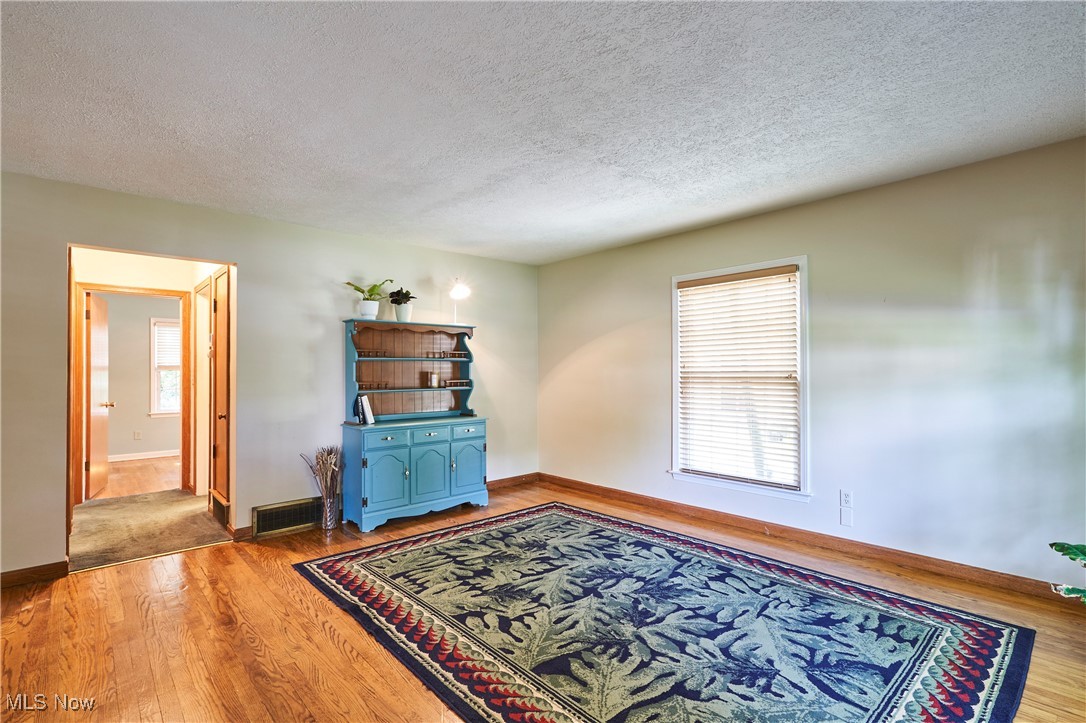 2206 19th Street, Cuyahoga Falls, Ohio image 8