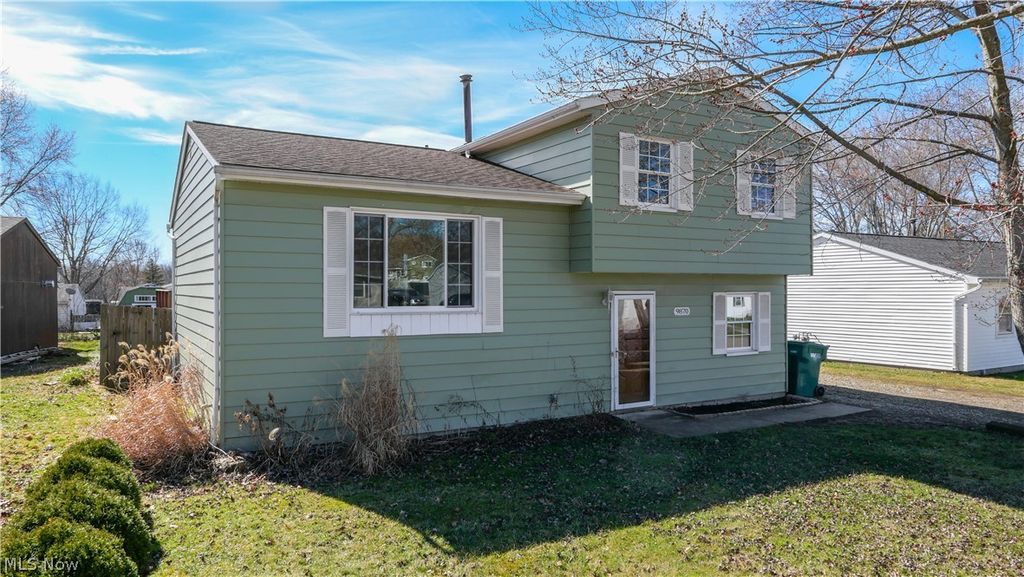 Photo of 9870 Short Drive, Windham, OH 44288 (MLS # 5192736)