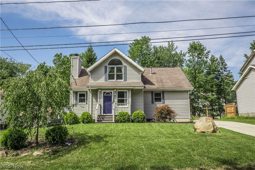 This charming and welcoming bungalow style home is sure to check off a lot of boxes! Built in 1995, the home has great living space both inside and out!  Inside, the living room has a gas fireplace and plenty of windows to let in natural light. The kitchen is large with room for a small table, and it also walks out to the deck. Two bedrooms and a full bathroom finish off the first floor. Upstairs is a spacious master suite with high ceilings, an attached master bathroom with tub and shower, and an awesome, super-sized, walk-in closet. The lower level has a large recreation room with bar and great storage as well. Outside there is a composite wood deck, two car detached garage and nice sized yard to enjoy! Furnace new in 2021. Concrete drive added by owner. The location is close to great Northfield area dining, shopping, schools and main travel routes. This home is special, come see today!