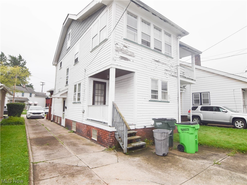 Laura E Sladden - Residential