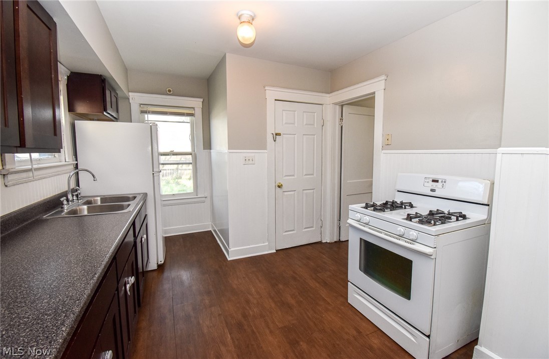 Residence Bldg Companys - Residential Lease