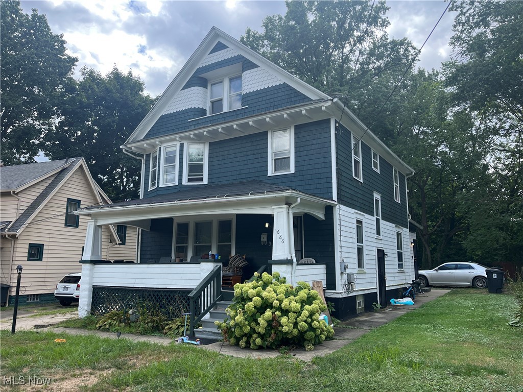 Investor special in the heart of Akron! This spacious colonial boasts over 2,000 square feet of living space and is currently rented for $1295 per month on a month-to-month basis. Tenant pays all utilities currently. Don't miss this opportunity to build your portfolio or start your investment property journey today!