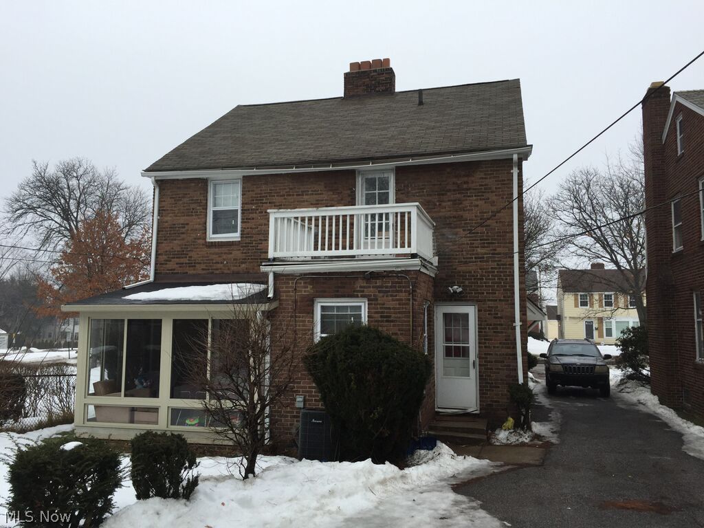 Van Sweringen Cos 21 - Residential Lease