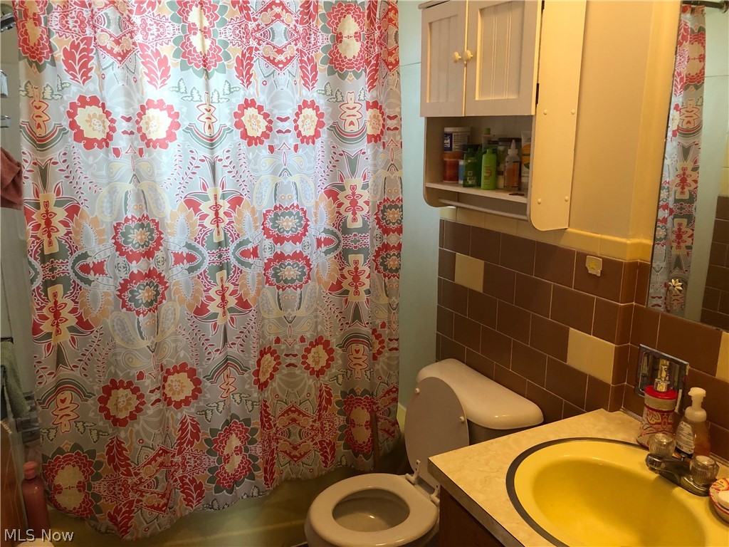 Eastlawn - Residential Income