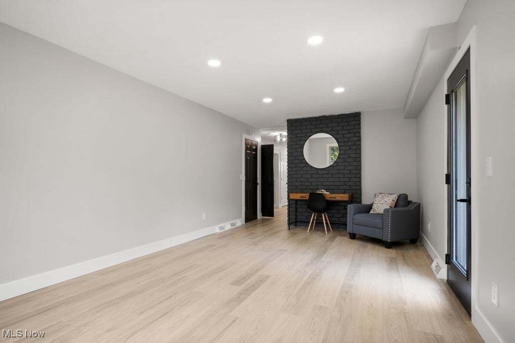 Medina, Ohio 44256, United States, 4 Bedrooms Bedrooms, ,4 BathroomsBathrooms,Residential,Active,172874