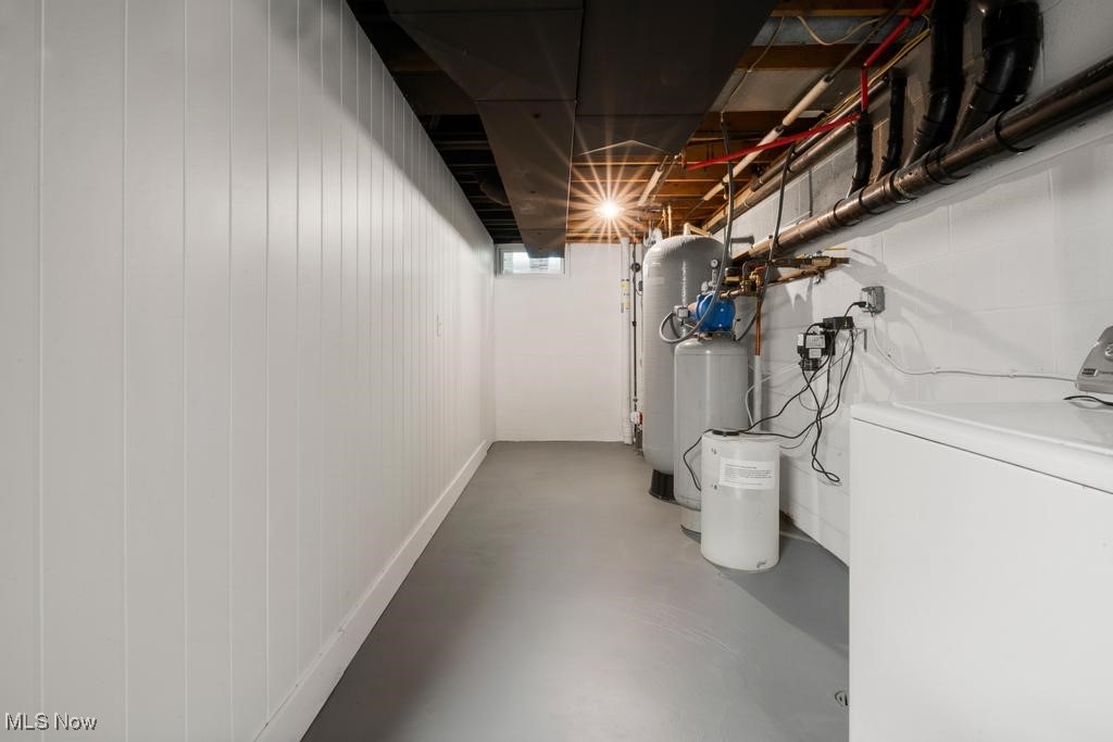 Medina, Ohio 44256, United States, 4 Bedrooms Bedrooms, ,4 BathroomsBathrooms,Residential,Active,172874