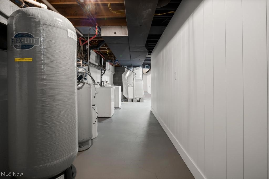 Medina, Ohio 44256, United States, 4 Bedrooms Bedrooms, ,4 BathroomsBathrooms,Residential,Active,172874