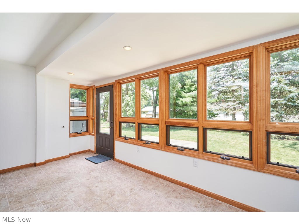 Kenilworth Manor - Residential