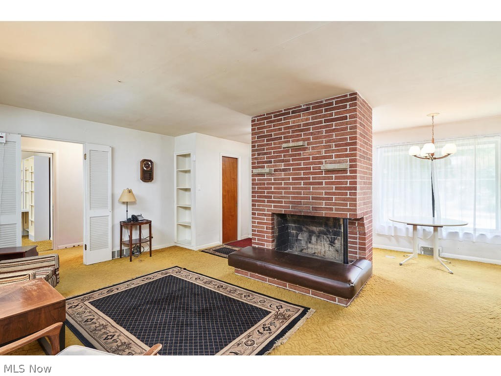 Kenilworth Manor - Residential