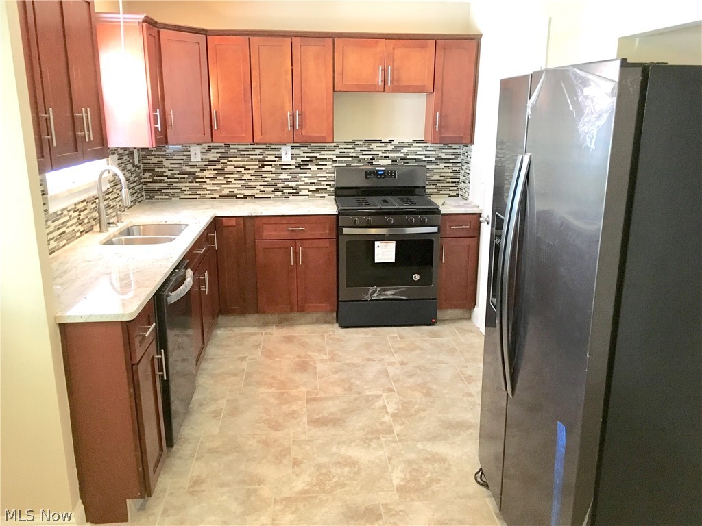 Park Estates Cos Turney Hlnds Su - Residential