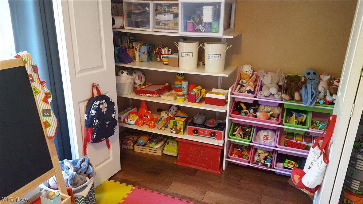 Normal Hill Add - Residential Lease