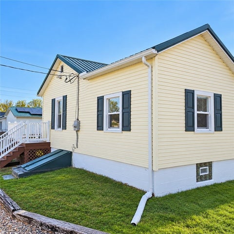 Tiny photo for 603 Oxford Avenue, Newcomerstown, OH 43832 (MLS # 5256926)
