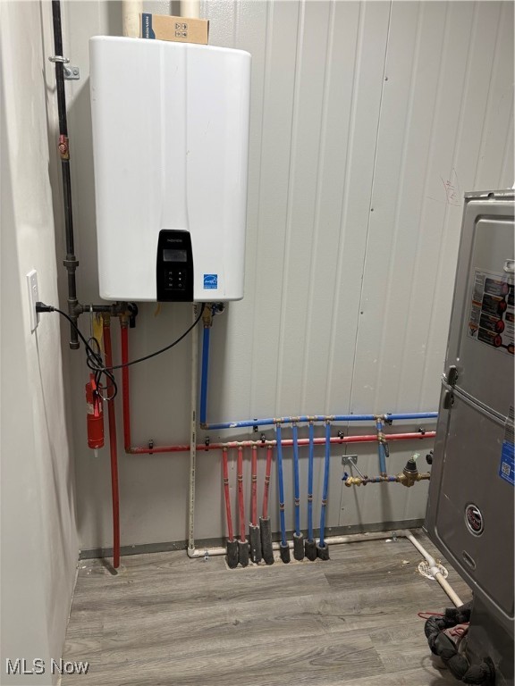 Roaming Rock - Residential