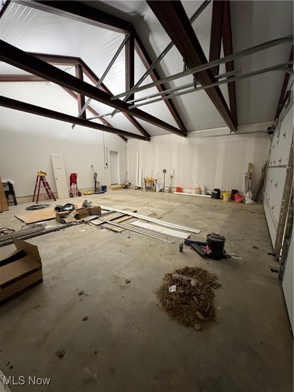 Roaming Rock - Residential