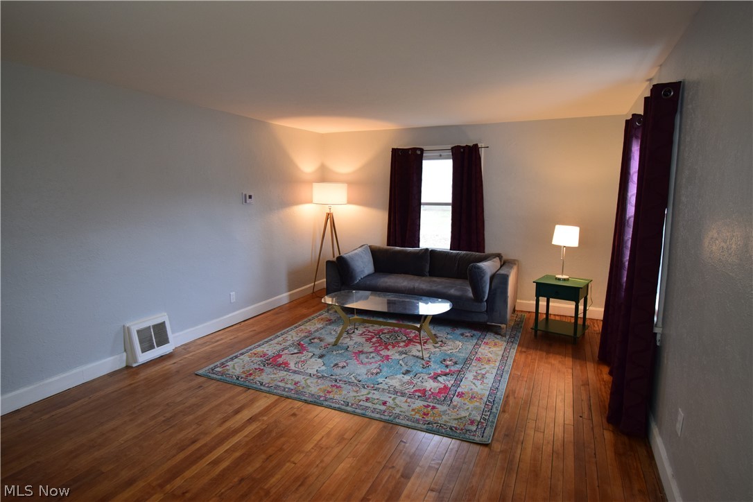 Falls Acres - Residential