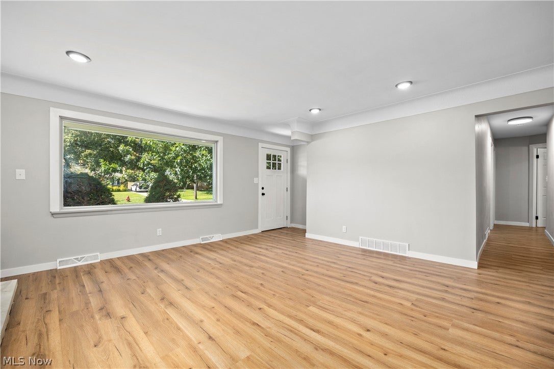 3815 Spencer Road