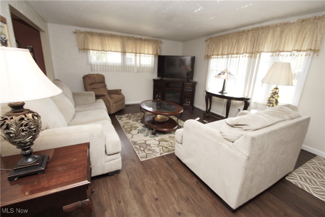 Sheldon Mdws #1 - Residential