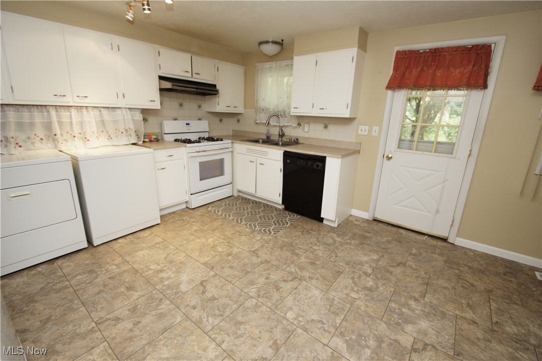 Sheldon Mdws #1 - Residential