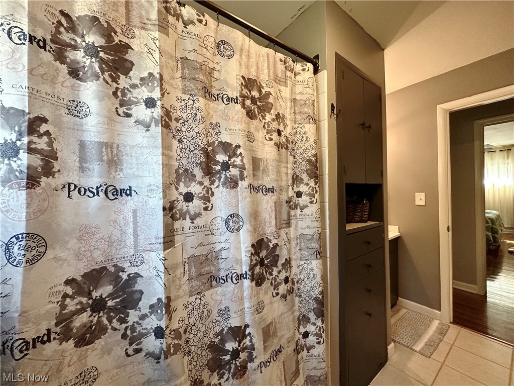 Hillsdale Adn - Residential