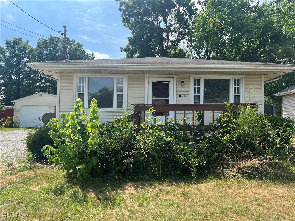 Now is your chance! It's time to refresh this home and make it beautiful once again. Investors, take note: if you have the cash to fix it and make it your personal home, then this is a great opportunity. It's a three-bedroom ranch with a full basement, one-car detached garage, and a partially fenced .21 acre lot. The water heater is from 2018. The furnace looks newer, but no date is indicated. 100 amp electric. Hardwood flooring in the bedrooms, an eat-in kitchen, and a front deck. This is a cash-only sale, being sold as-is. Buyers are to verify all information. No wholesaling, seller financing, or DSCR loans. To settle an estate.
