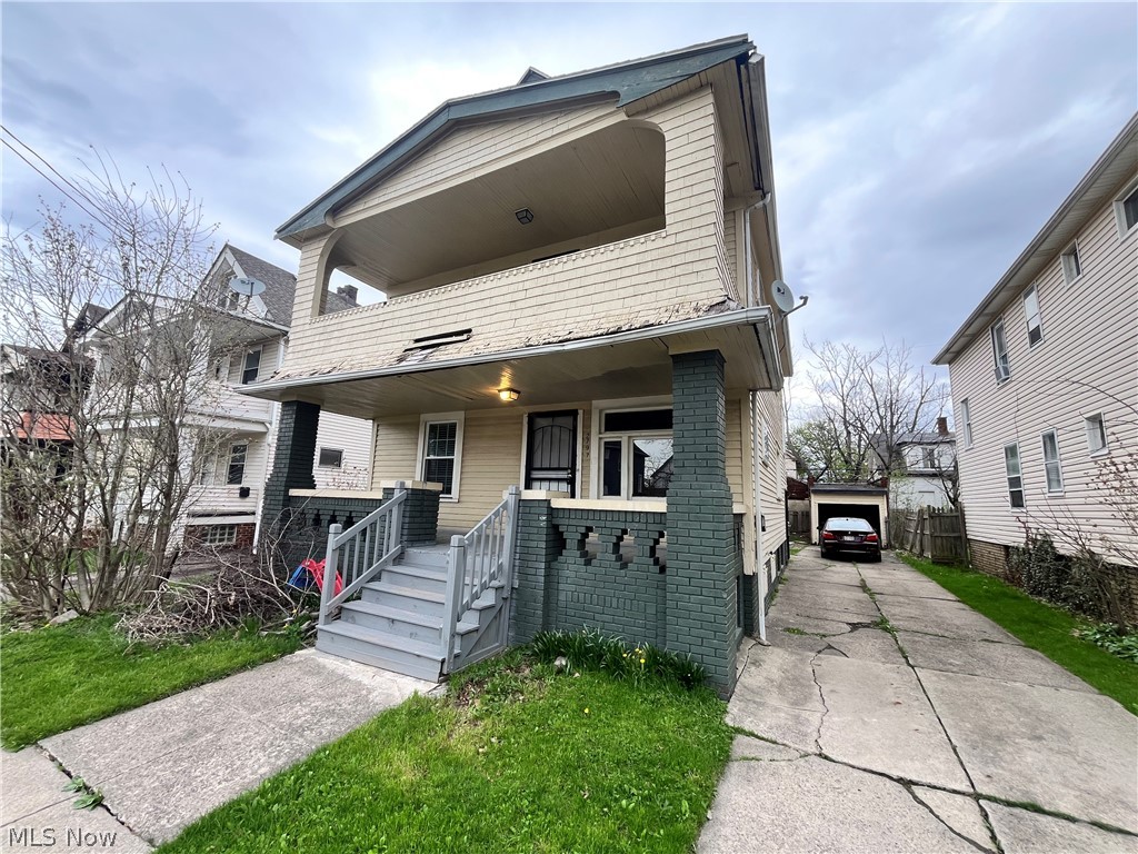 Brugge Farms - Residential Income