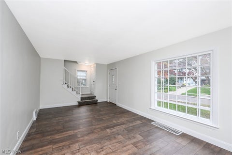 Tiny photo for 1444 Oakwood Avenue, Akron, OH 44301 (MLS # 5253269)