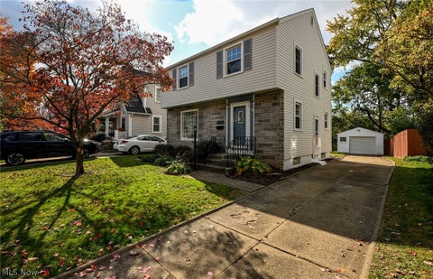 Photo of 1444 Oakwood Avenue, Akron, OH 44301 (MLS # 5253269)