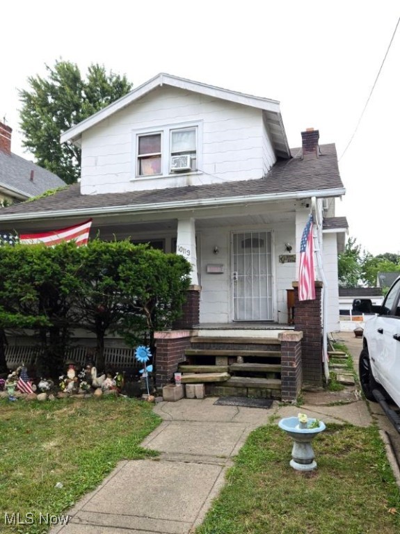 This Cleveland bungalow comes with 3 bedrooms and 2 bathrooms, built in 1923 with timeless character like oak trim, built-ins, and a welcoming fireplace, offering the perfect backdrop for a stylish refresh. It's ready for some TLC, from cosmetic updates to light system upgrades making it an ideal canvas for anyone looking to bring out its full potential. The best part, You're right in the West Boulevard Kamm's Corners area, close to Almira PreK-8 Academy and Wilbur Wright School, plus just minutes from local gems, shopping, dining, and the bustling Lorain, Denison, and West 117th corridors. With easy access to public transit and all the nearby perks, this diamond in the rough is the perfect project for anyone ready to put their stamp on it and create something special.