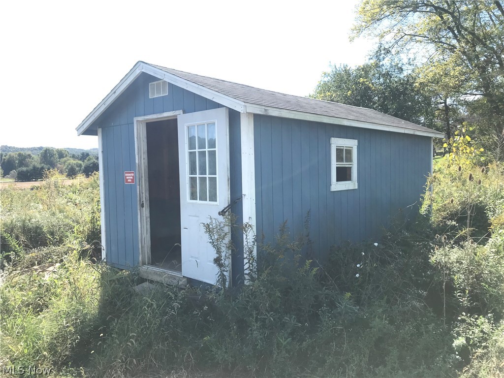 Horsefield Tr - Commercial Lease