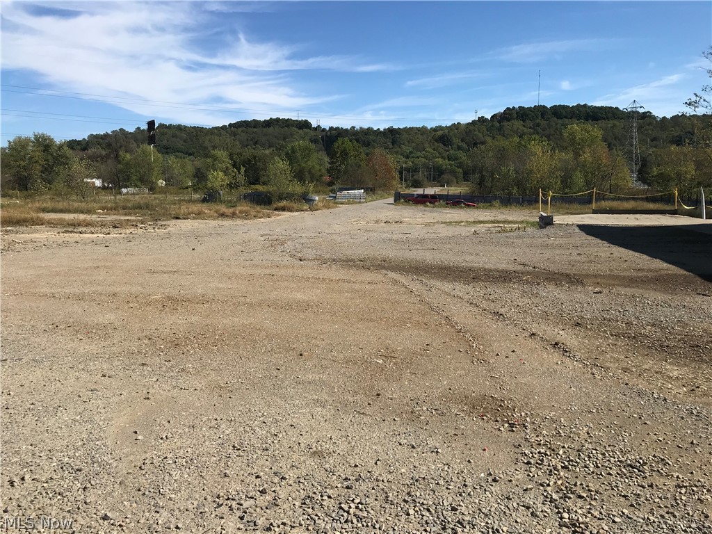 Horsefield Tr - Commercial Lease