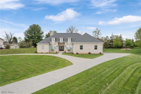 Homes For Sale - 6443 Hills And Dales Road<br/> Stark County, Canton, OH 44708